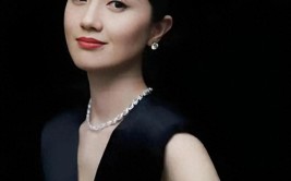 全网都说朱媛媛是唯一让人流泪的演员看到李乃文无声悼念泪崩了-热搜图片素材