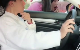 大众小姐姐第一视角图片,捕捉生活中的美好瞬间